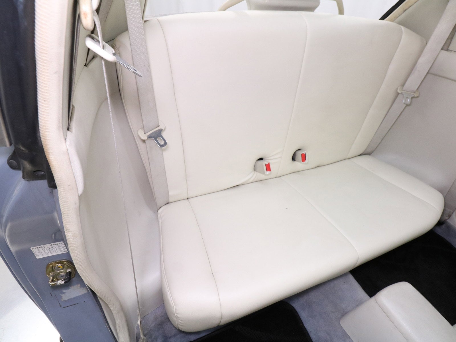 1991 Nissan Figaro 23