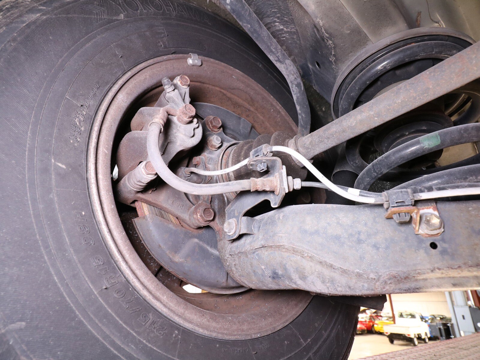 1999 Toyota Grand Hiace 42