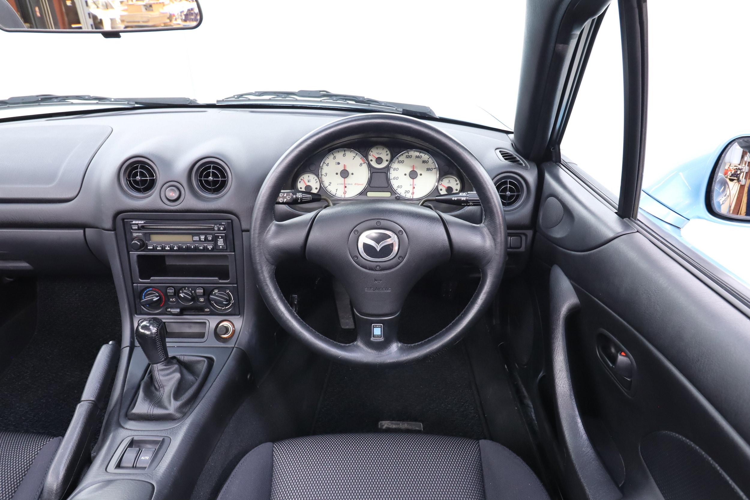 2000 Mazda Roadster 16