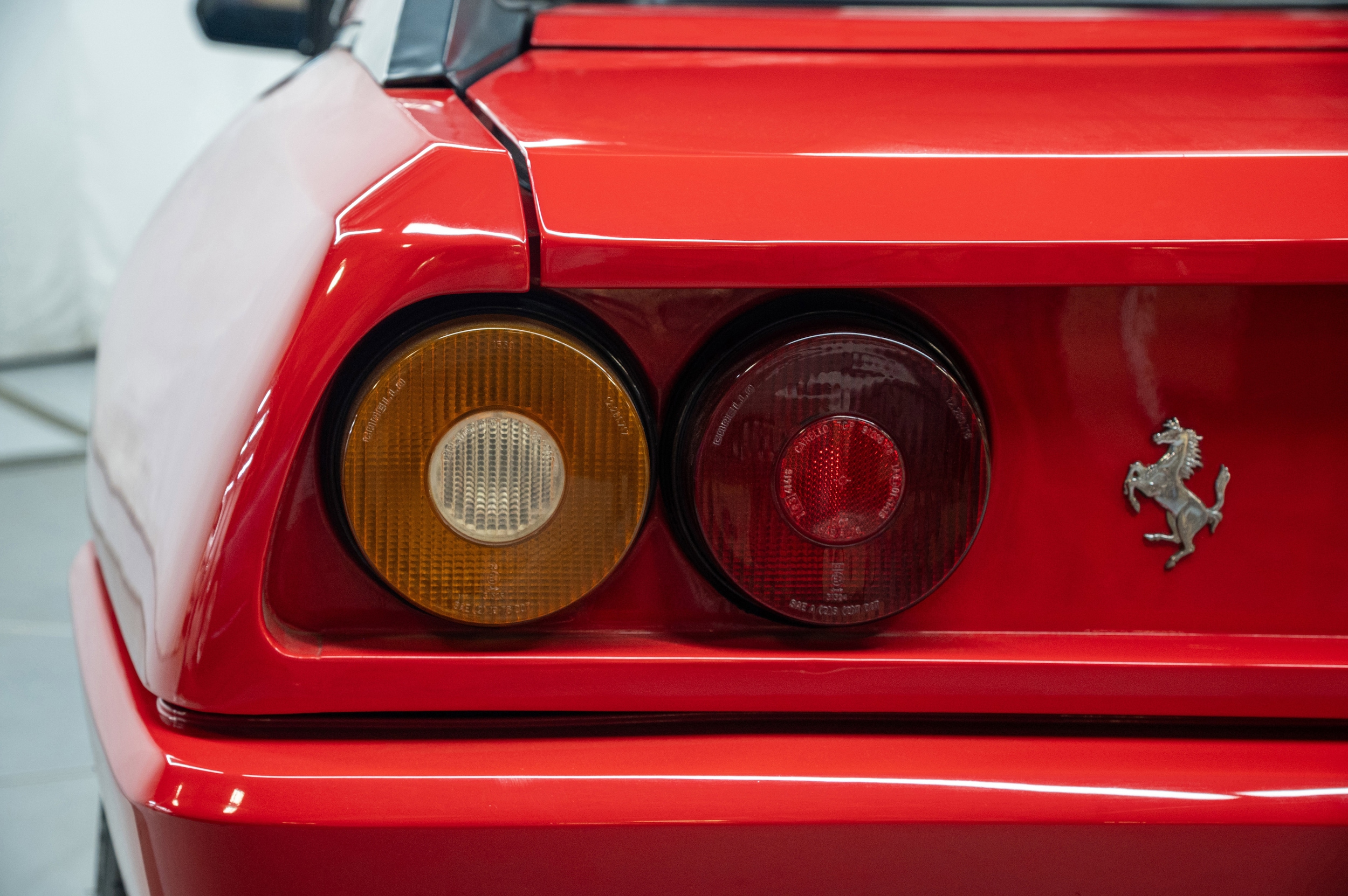 1991 Ferrari Mondial 101