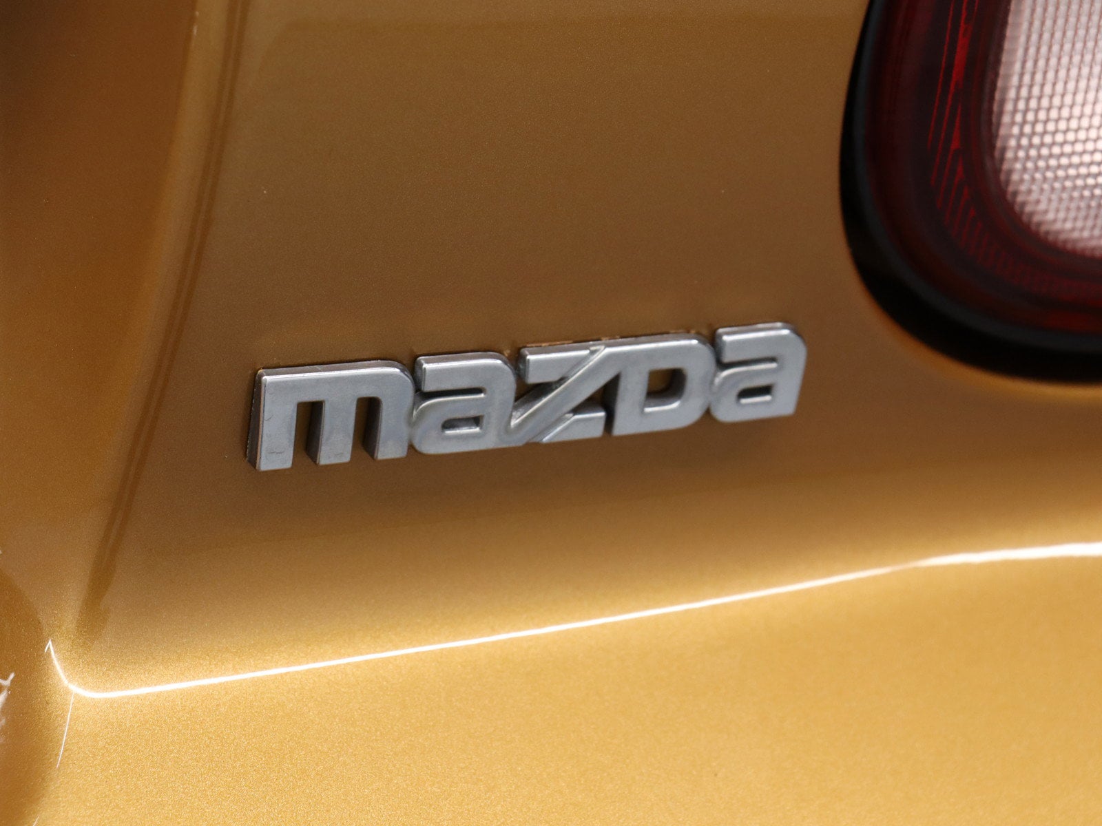 1998 Mazda Eunos Roadster 67