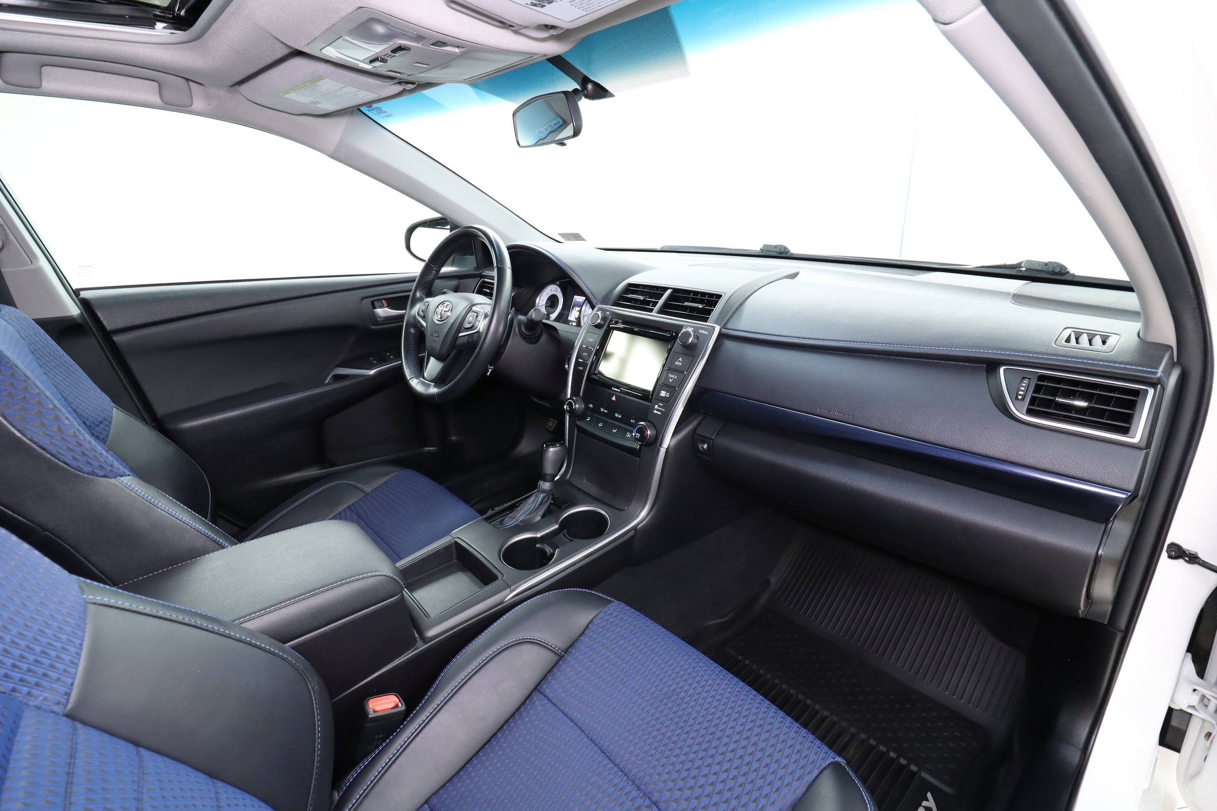 2016 Toyota Camry 15