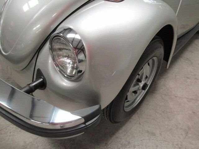 1977 Volkswagen Beetle 29