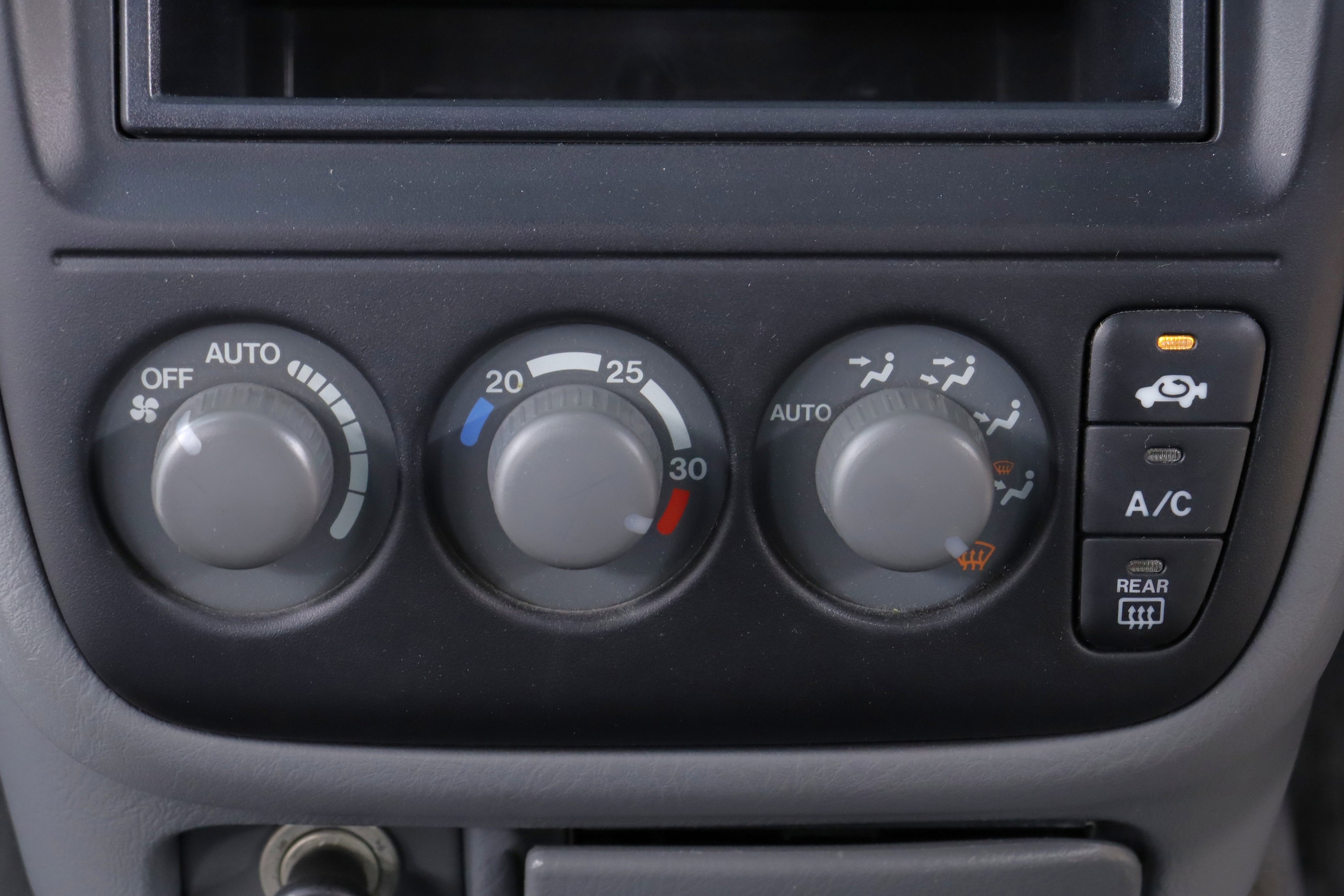 1996 Honda CR-V JDM car for sale — photo 13 of 25