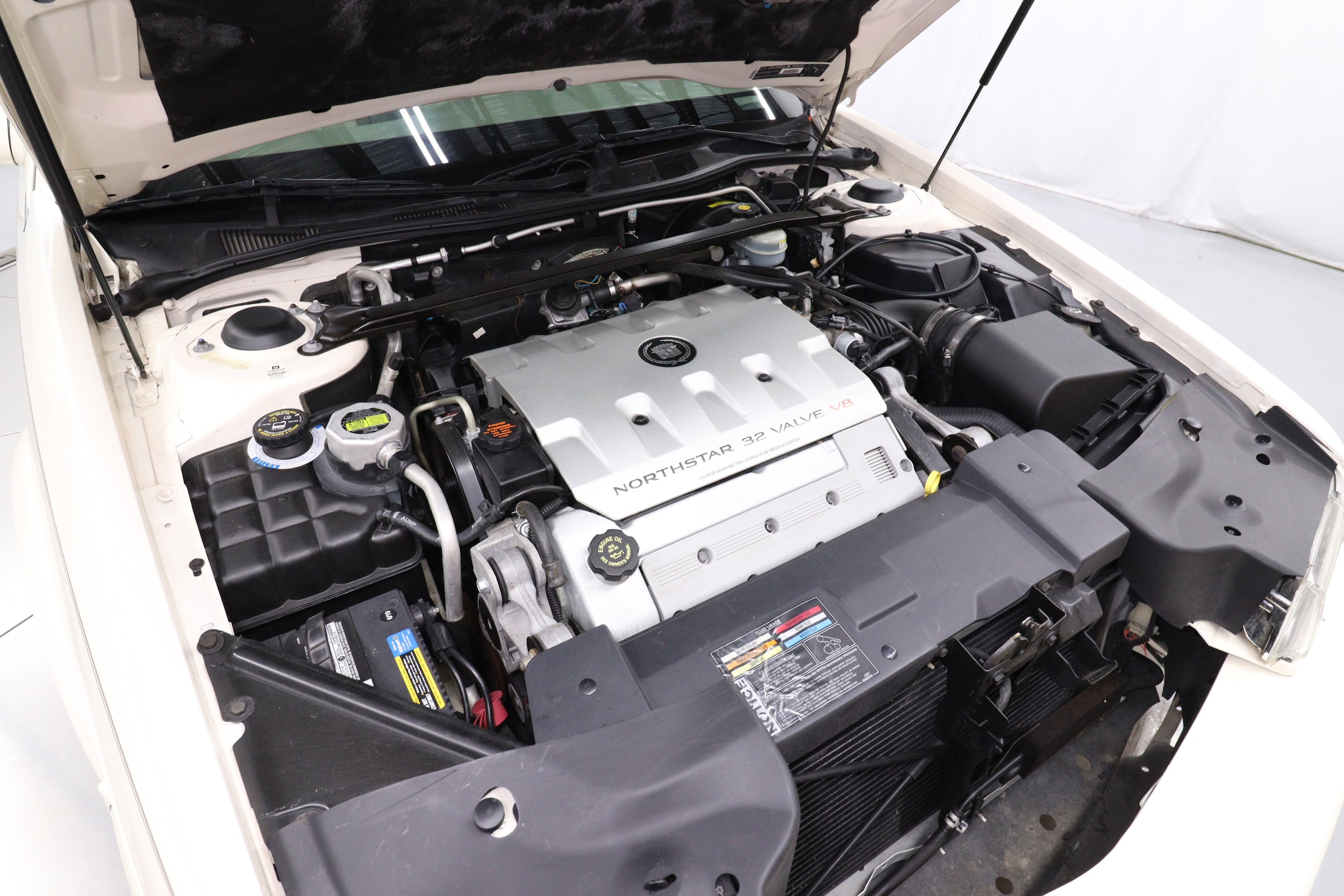 2002 Cadillac Eldorado 24