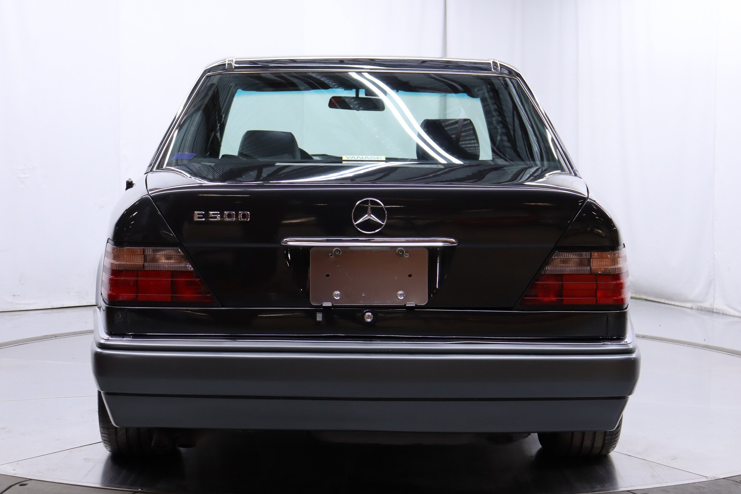 1994 Mercedes-Benz E500 8