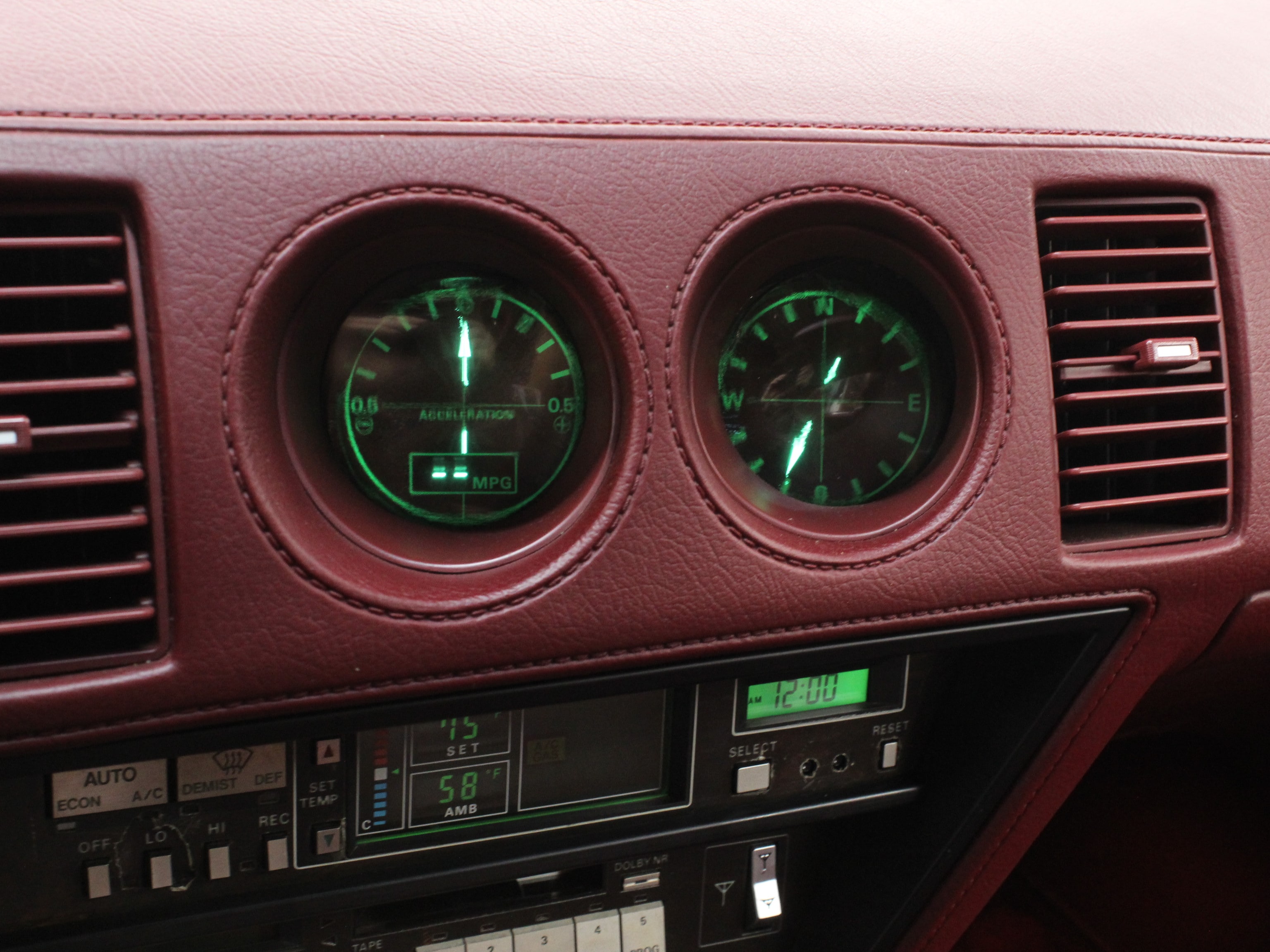 1985 Nissan 300ZX 12