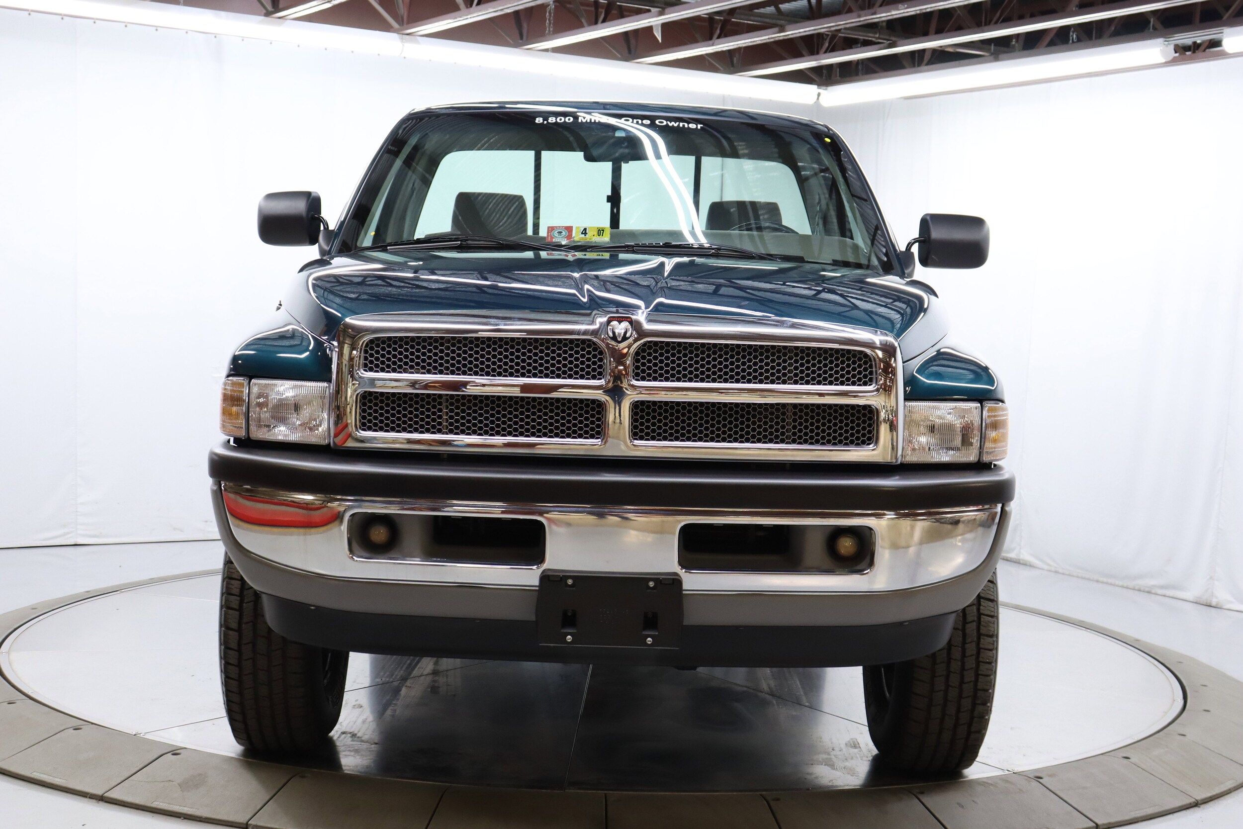 1994 Dodge Ram Laramie SLT photo 3