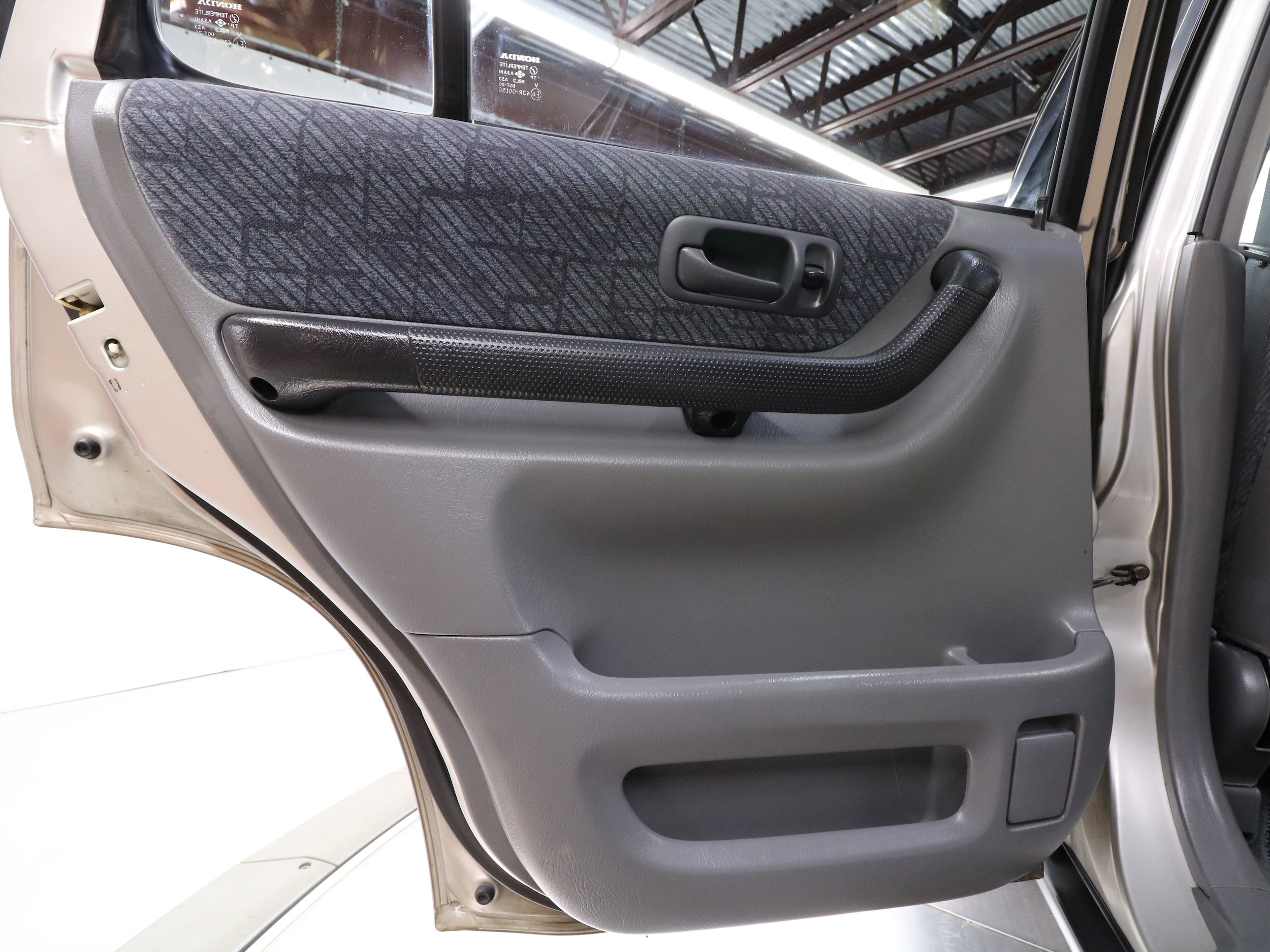 1997 Honda CR-V 21