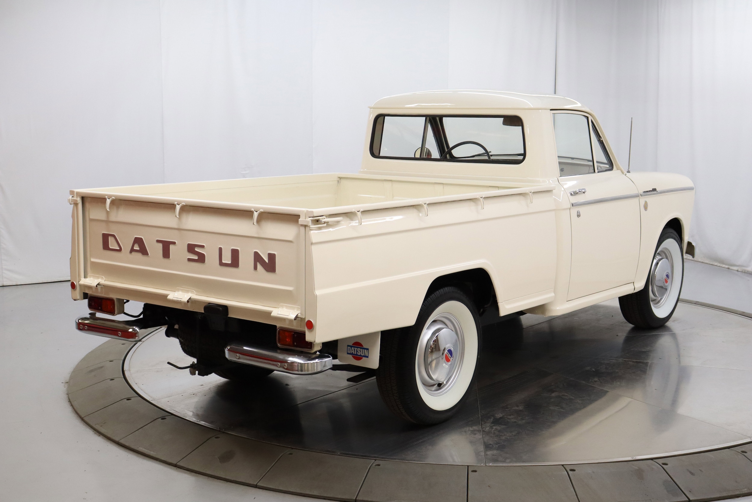 1964 Datsun 1200 9