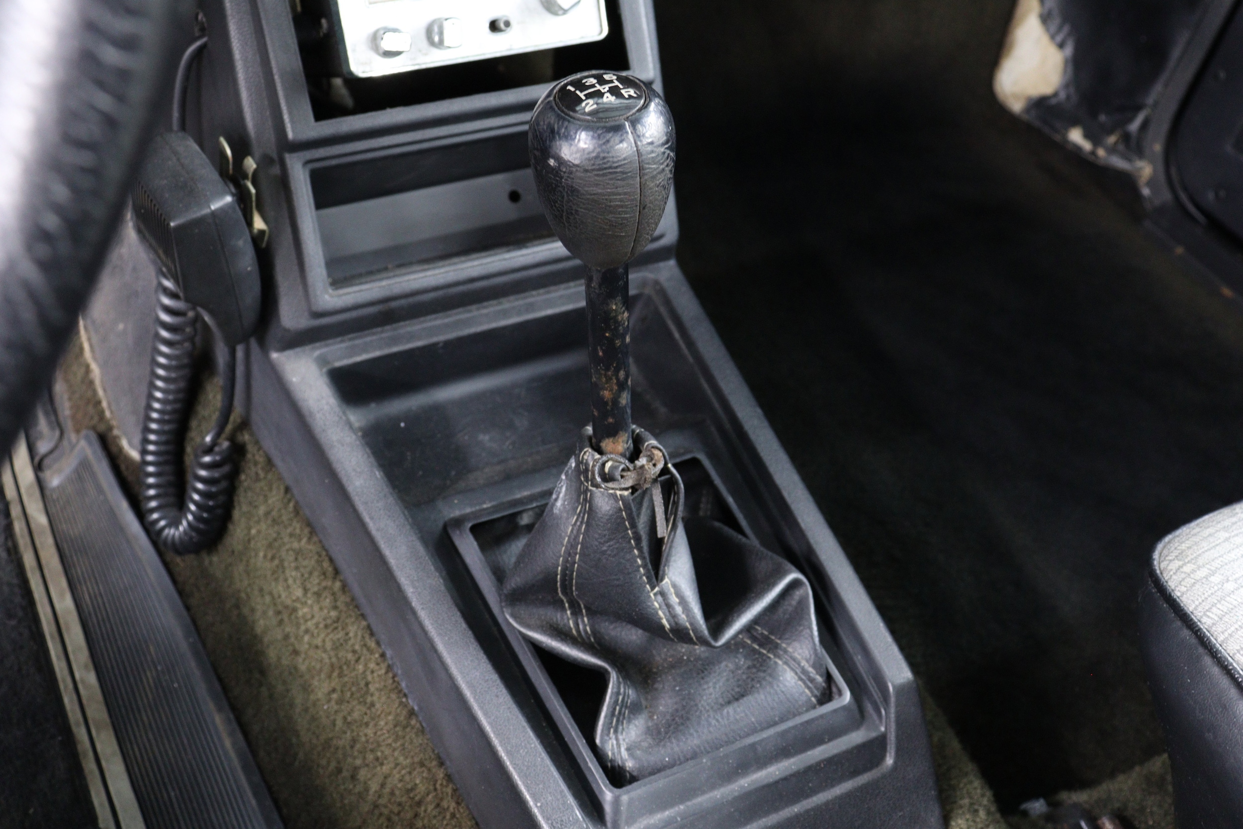 1985 Nissan 720 13