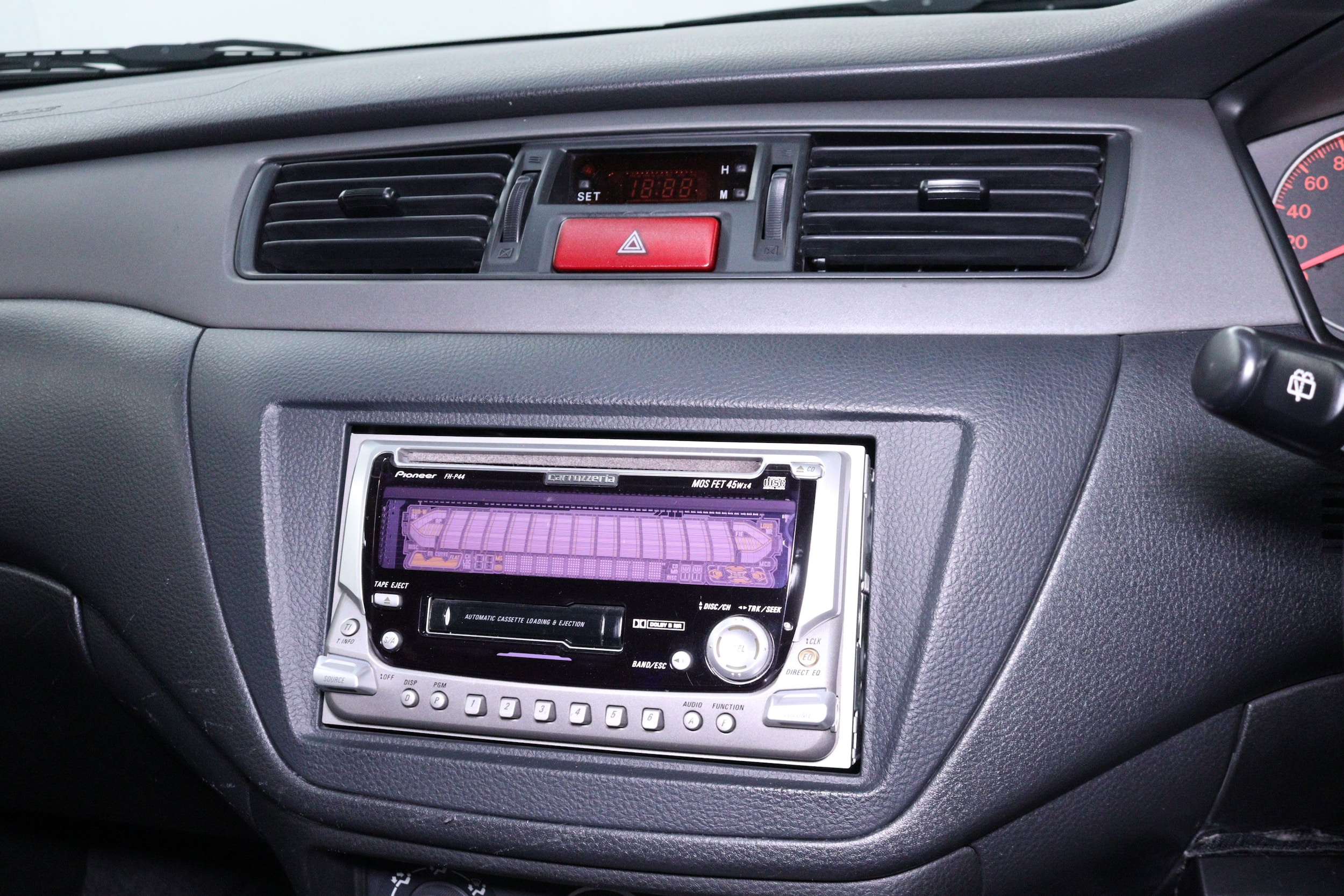 2001 Mitsubishi Lancer 12