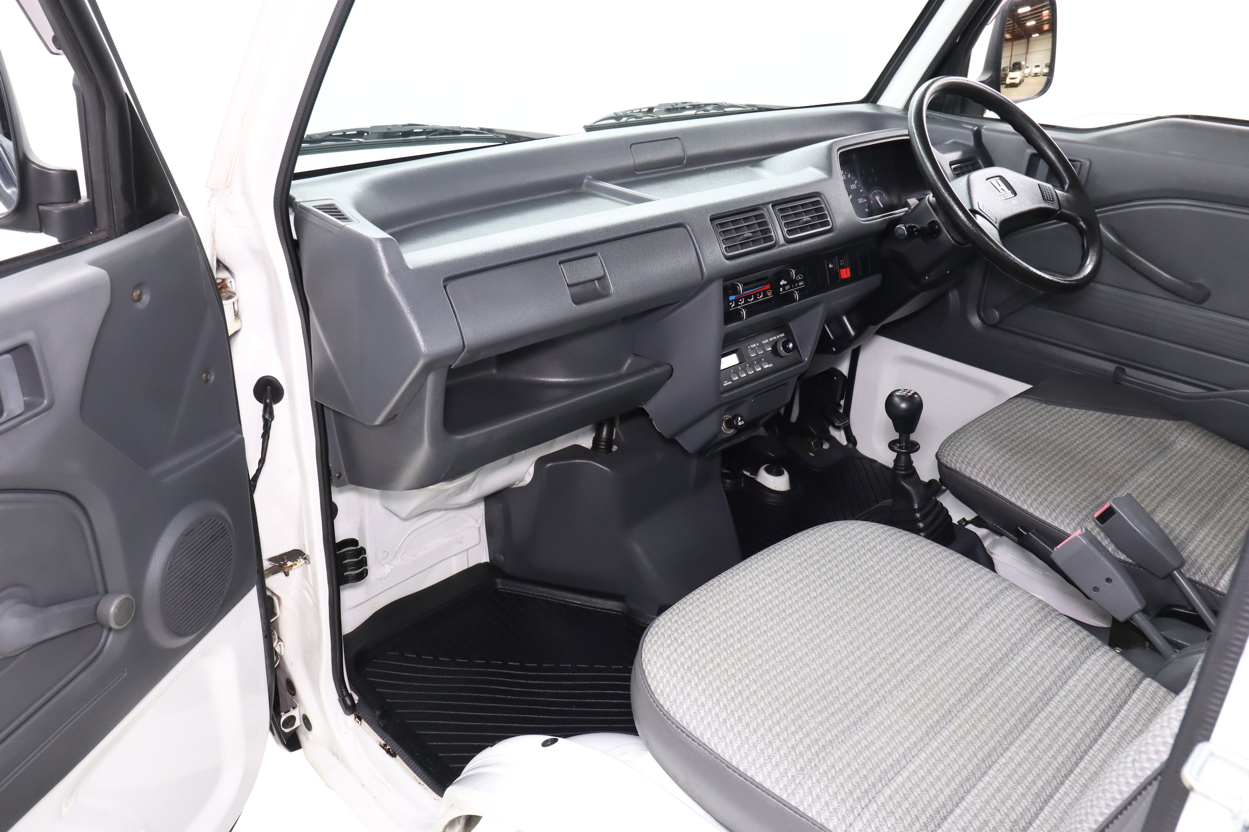 1997 Honda Acty 14
