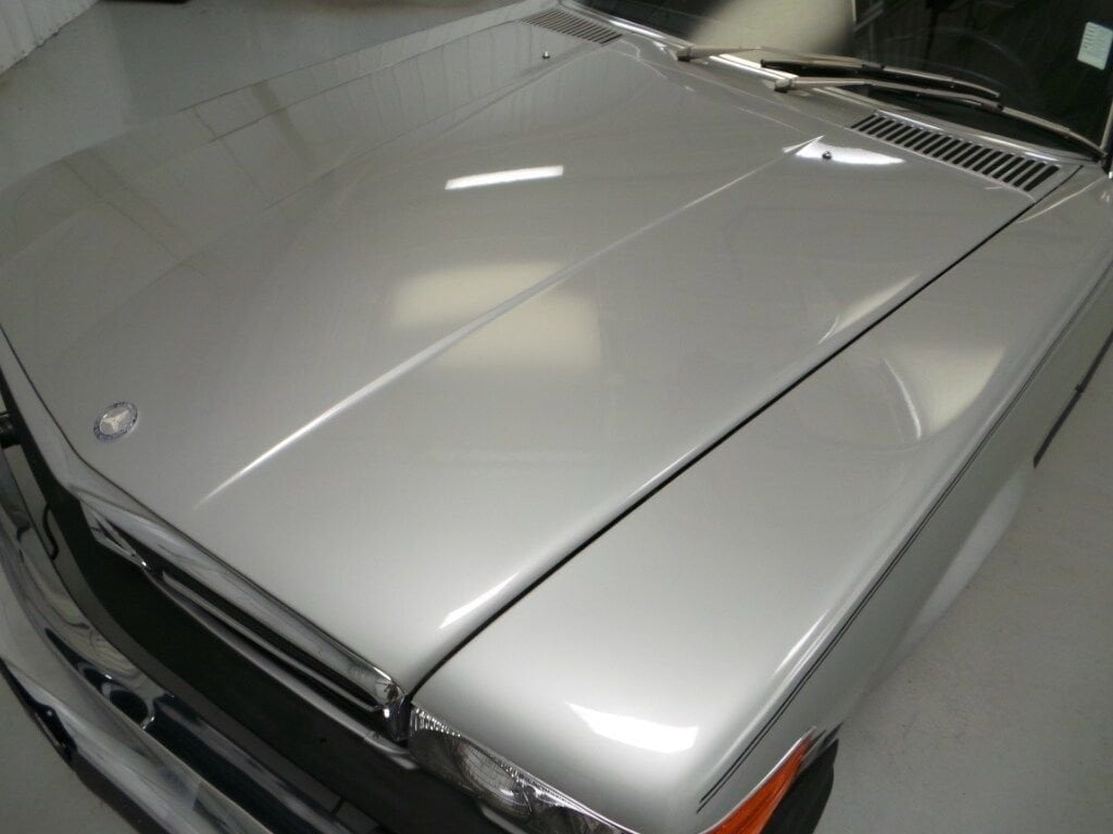 1982 Mercedes-Benz 380 SL 29