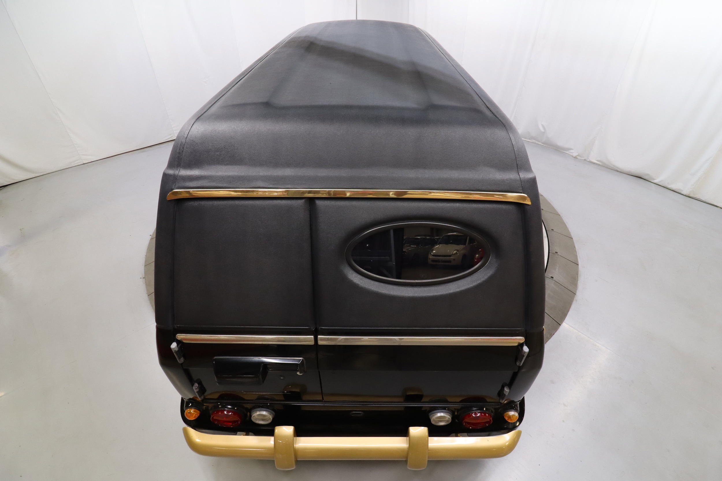 1995 Nissan Safari 47