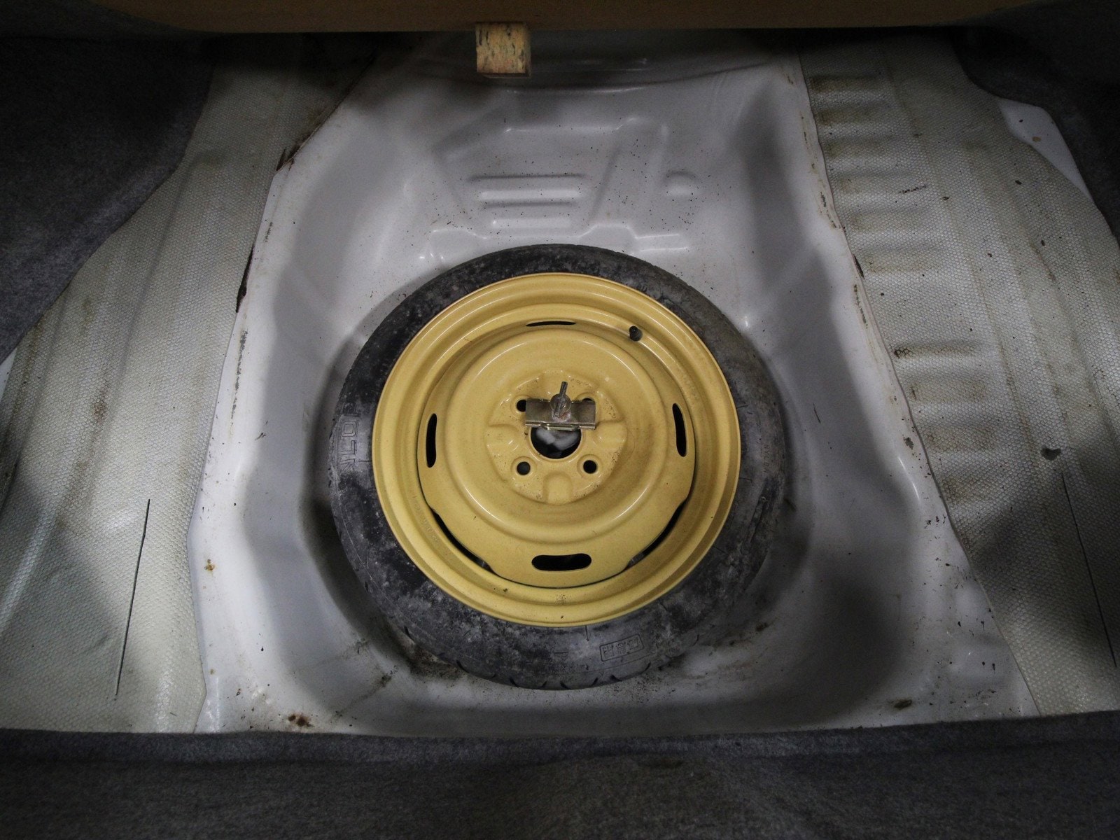 1989 Toyota Sprinter 47