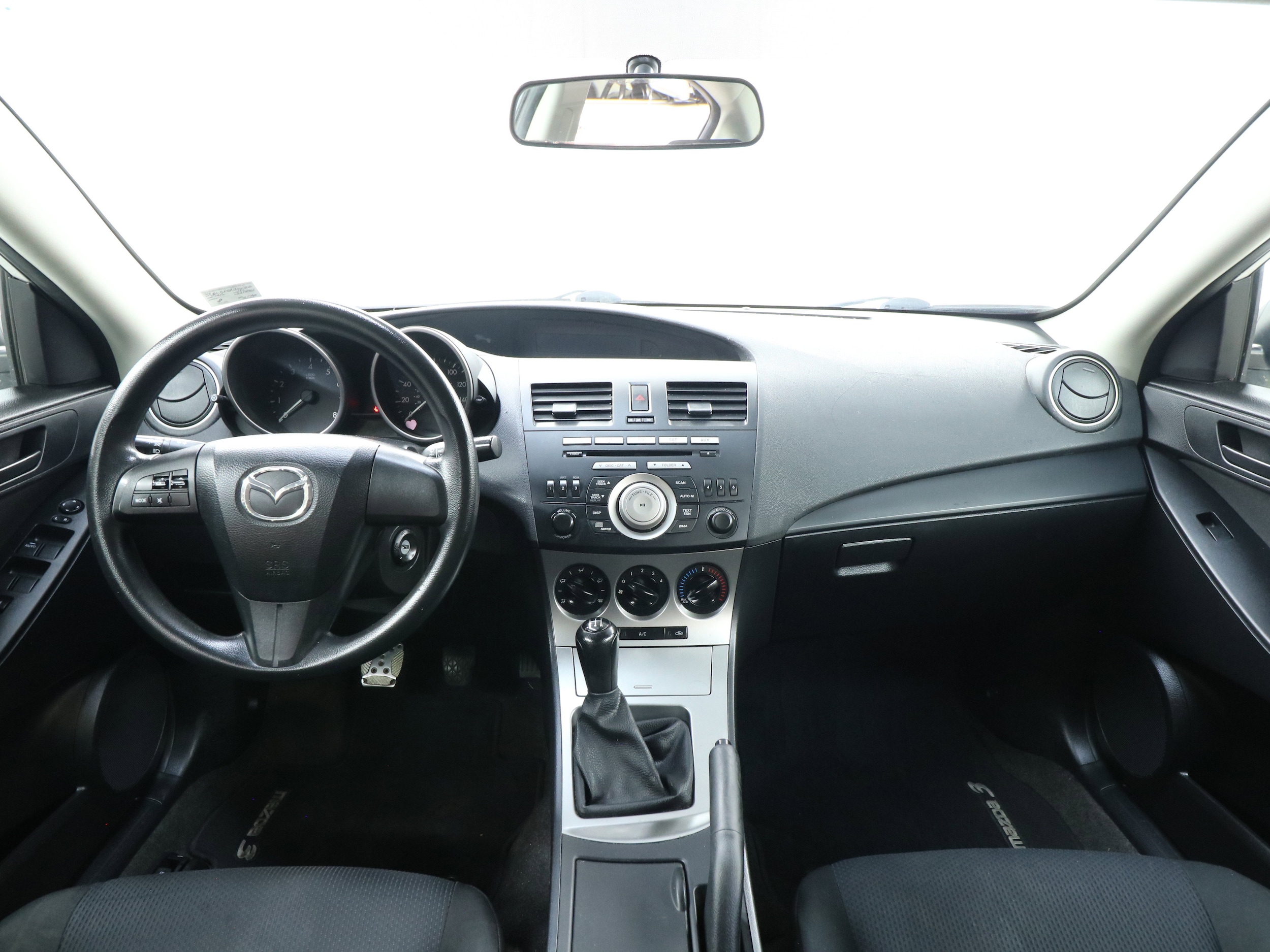 2010 Mazda 3 48