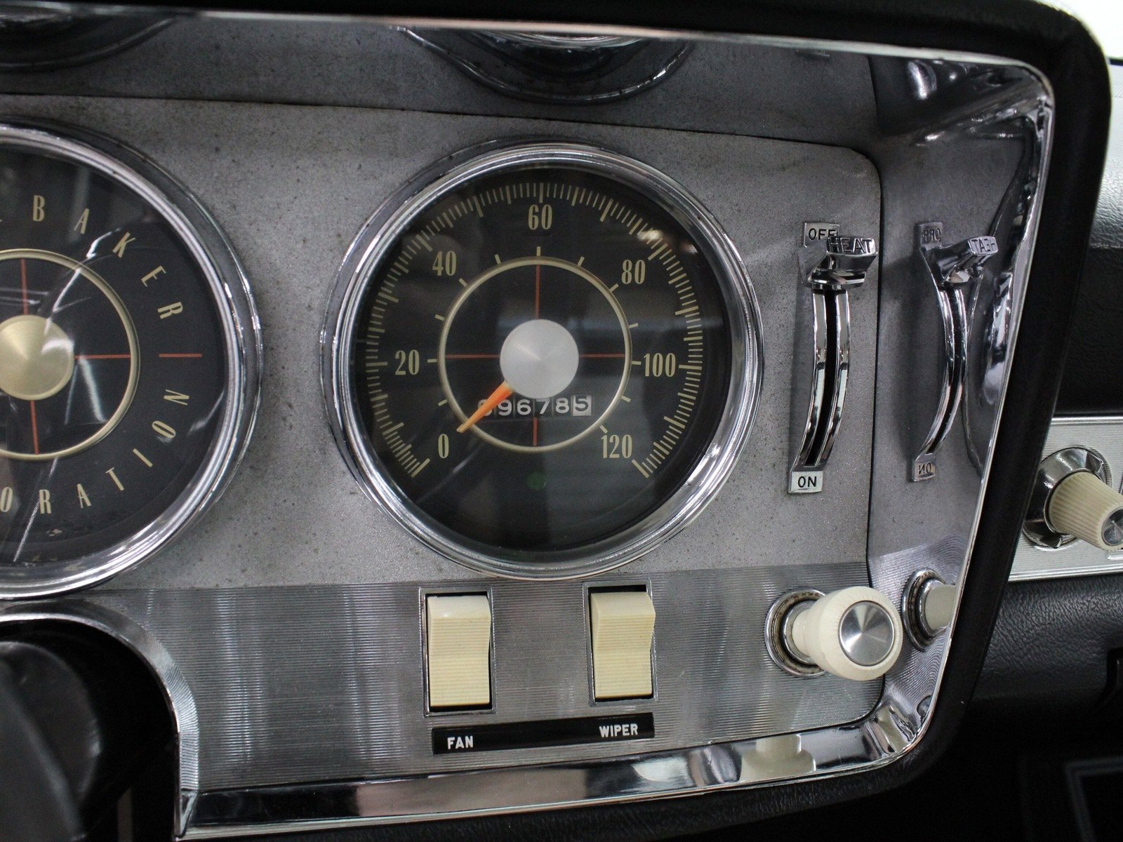 1963 Studebaker Lark 94