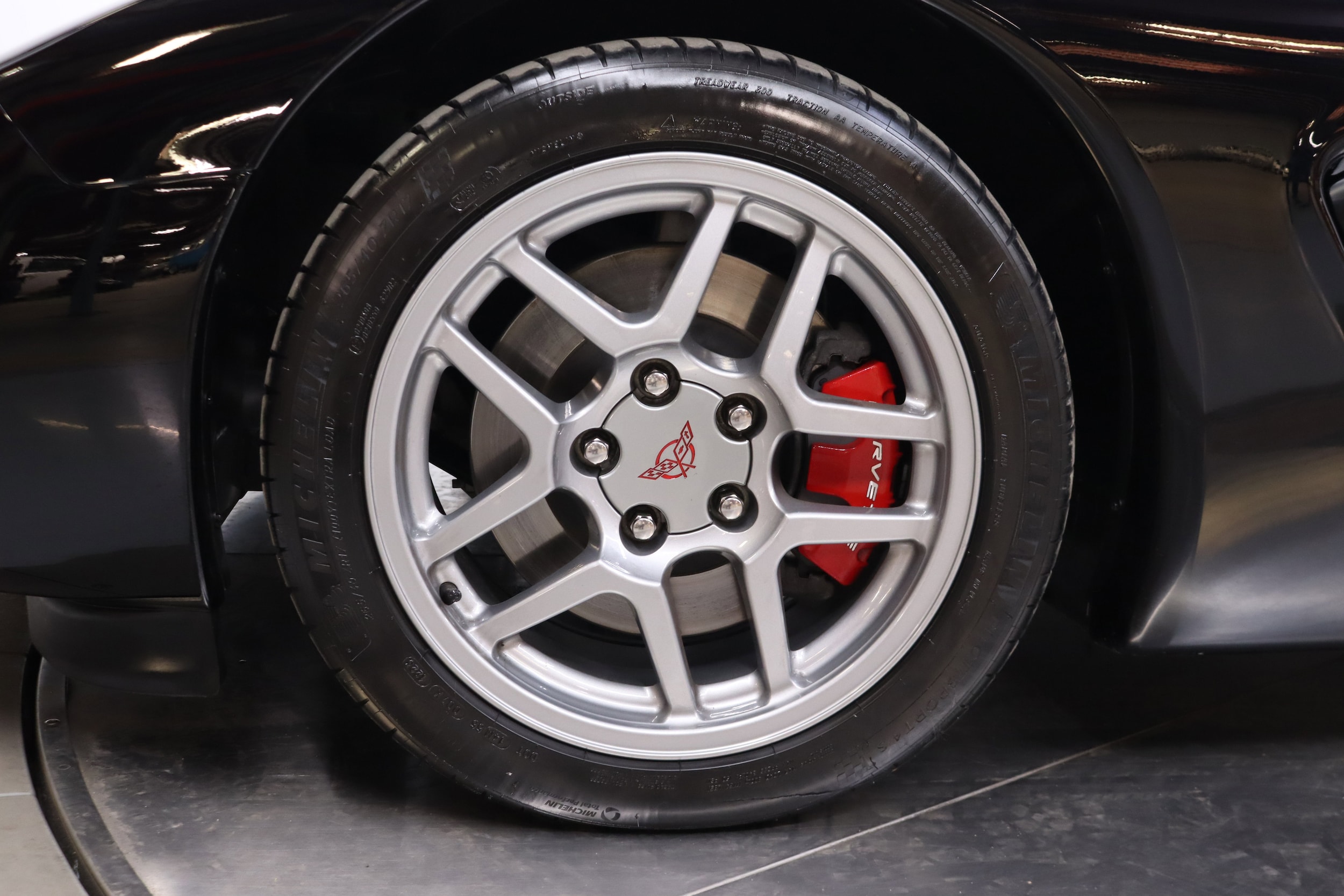 2003 Chevrolet Corvette 28