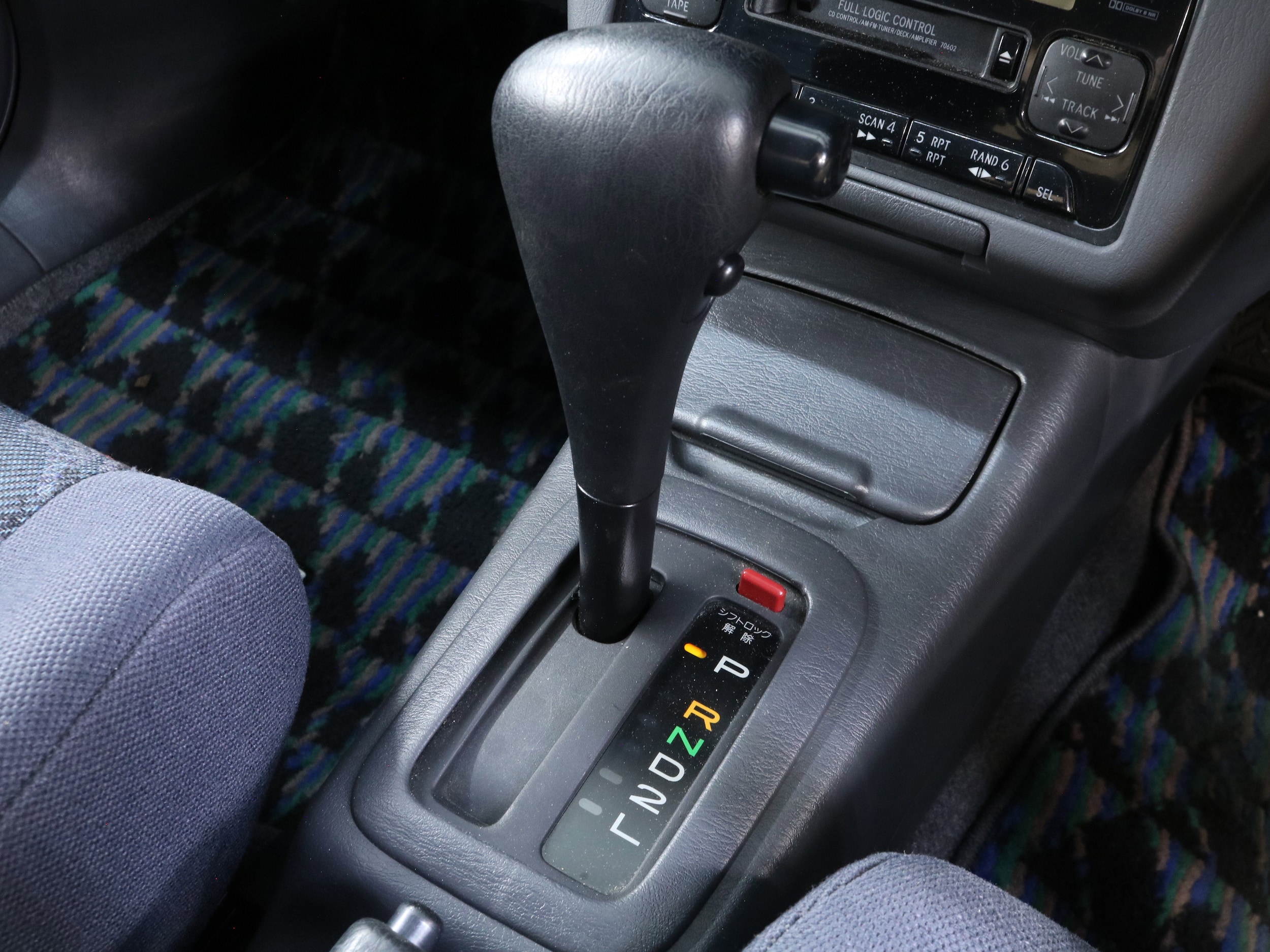 1998 Toyota RAV4 14