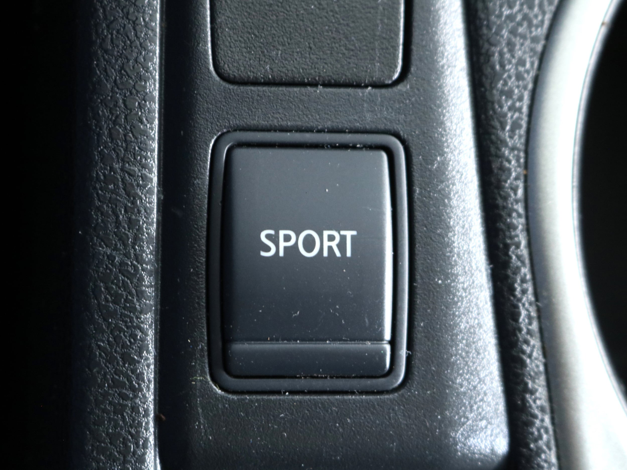 2013 Nissan Rogue 56