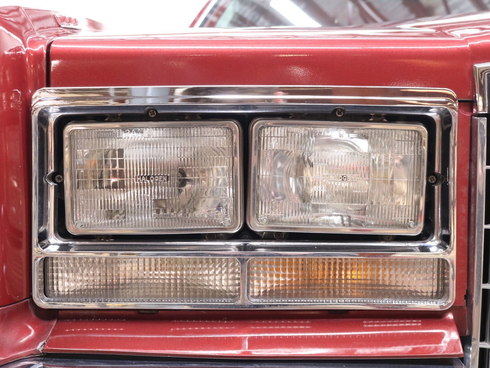 1985 Cadillac Biarritz 64
