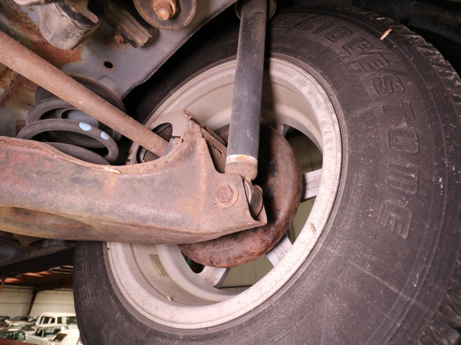 1998 Mitsubishi RVR Sports Gear 41