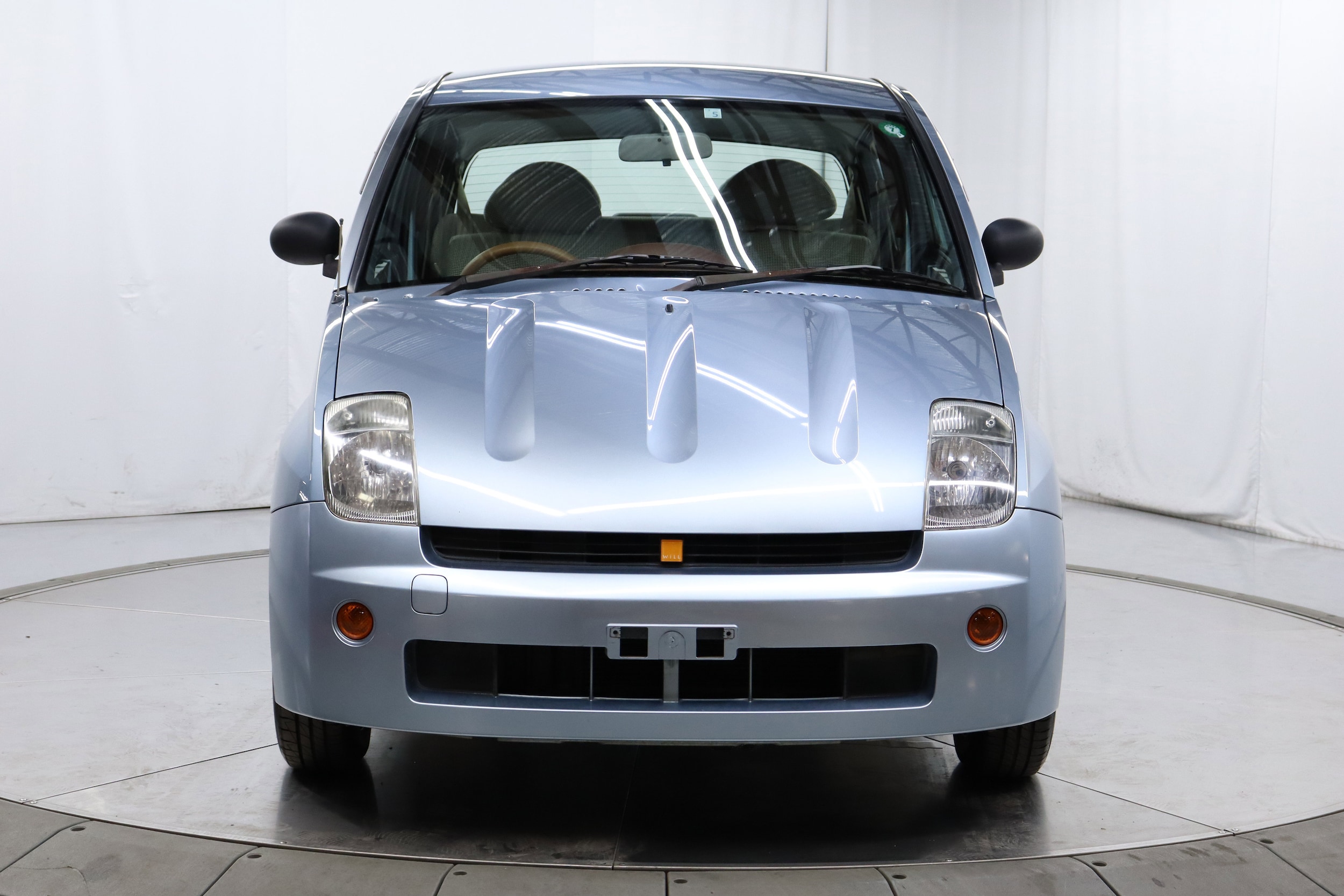 2000 Toyota Will 3