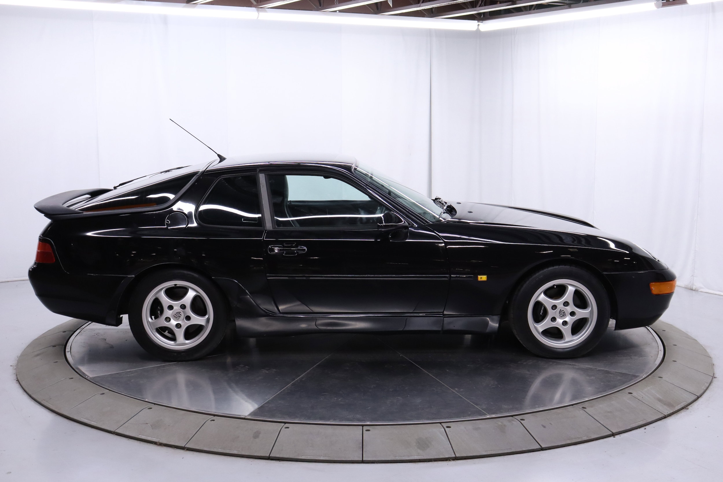 1994 Porsche 968 10