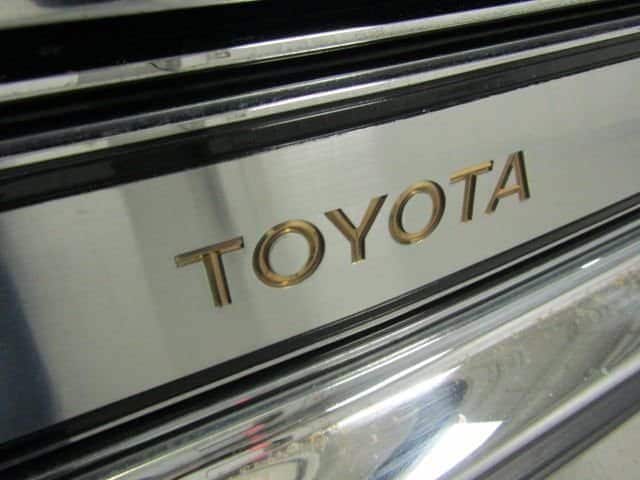 1991 Toyota Century 48