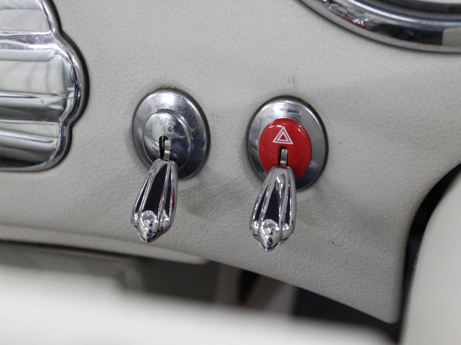 1991 Nissan Figaro 44