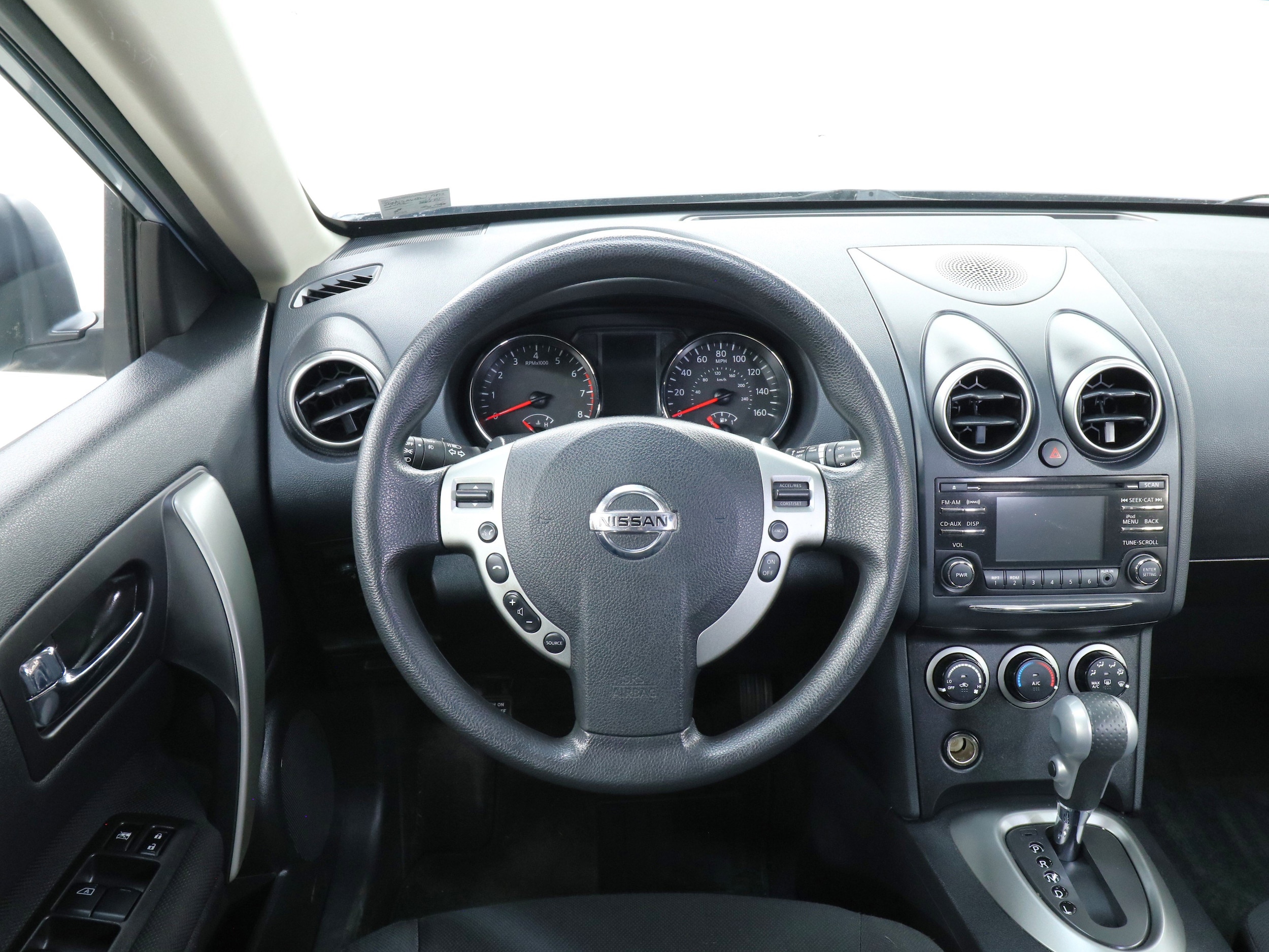 2013 Nissan Rogue 10