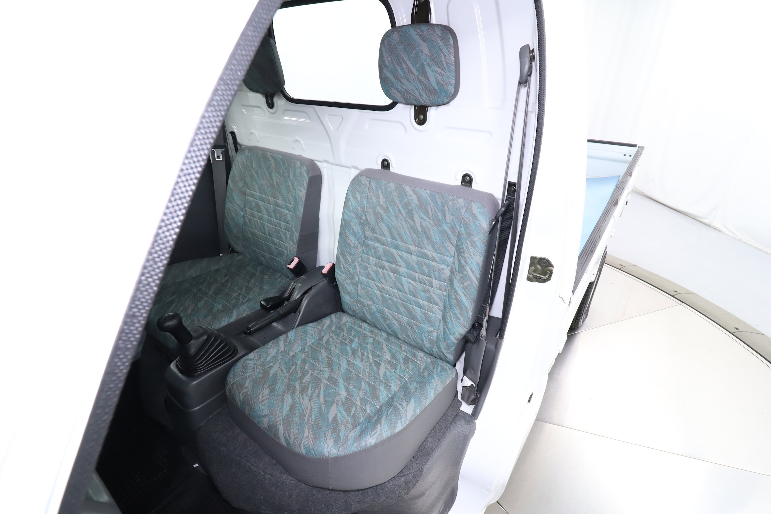 2000 Suzuki Carry 17