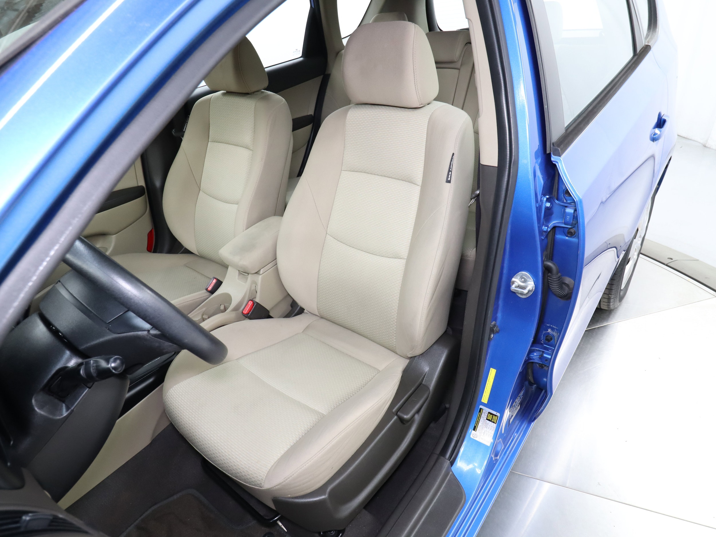 2011 Hyundai Elantra Touring 16