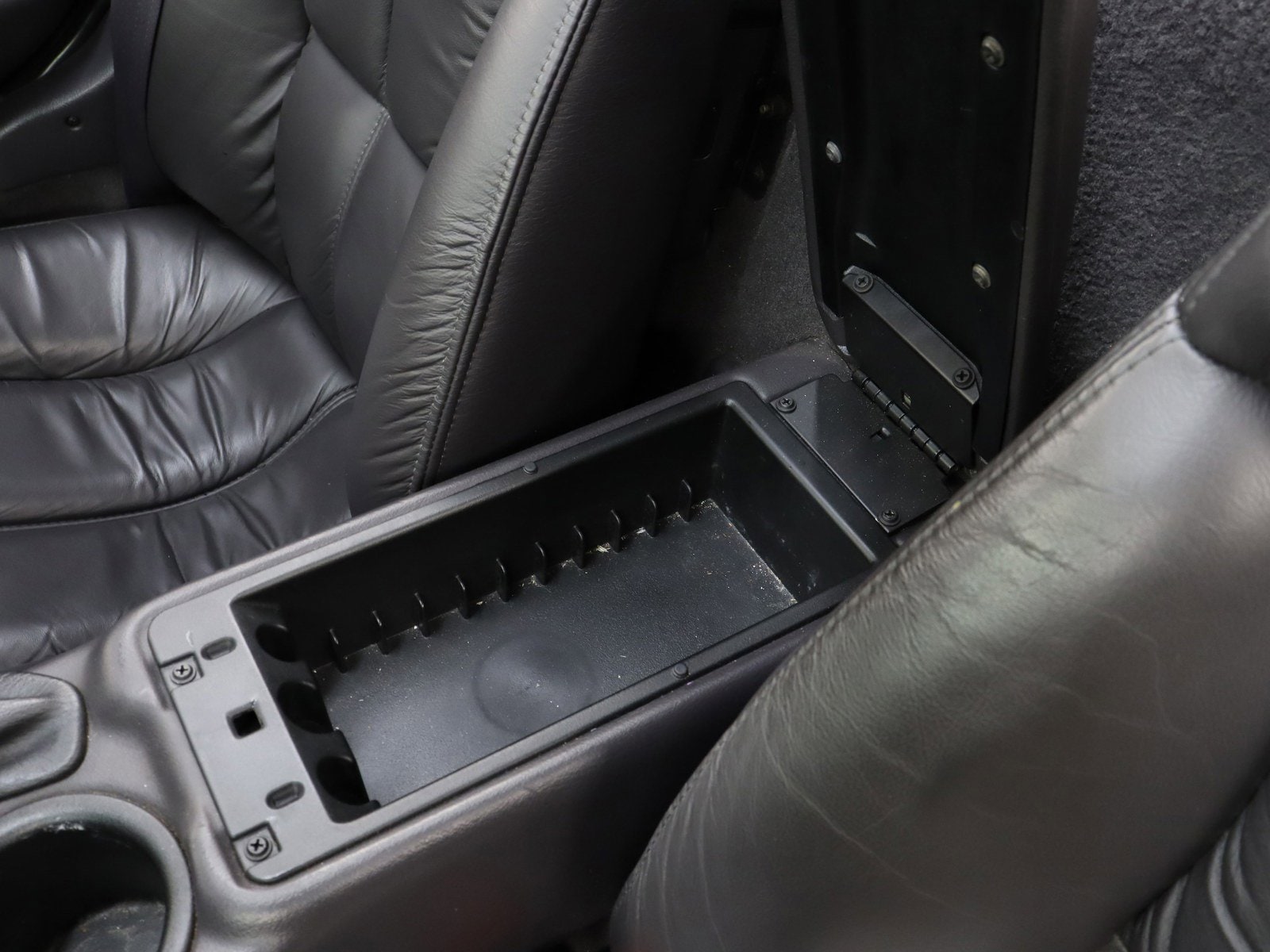 1999 Plymouth Prowler 46