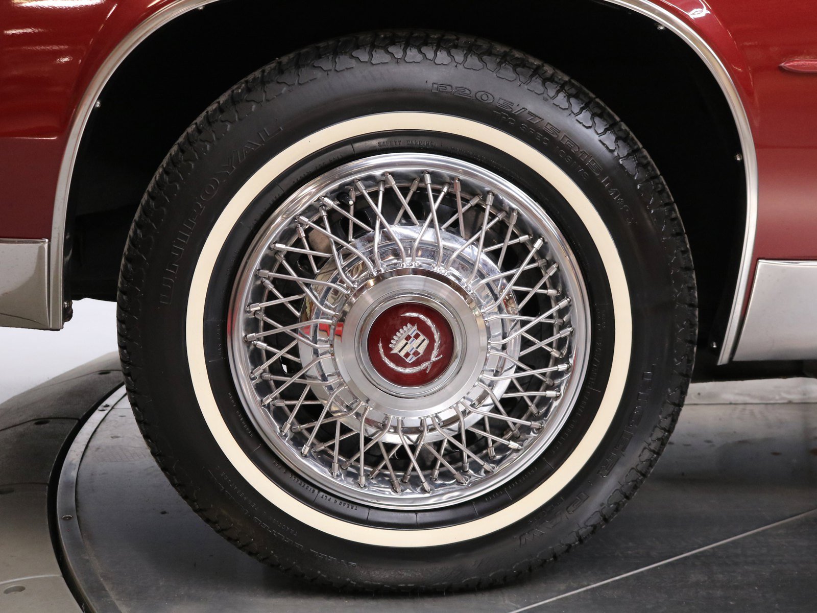 1985 Cadillac Biarritz 33