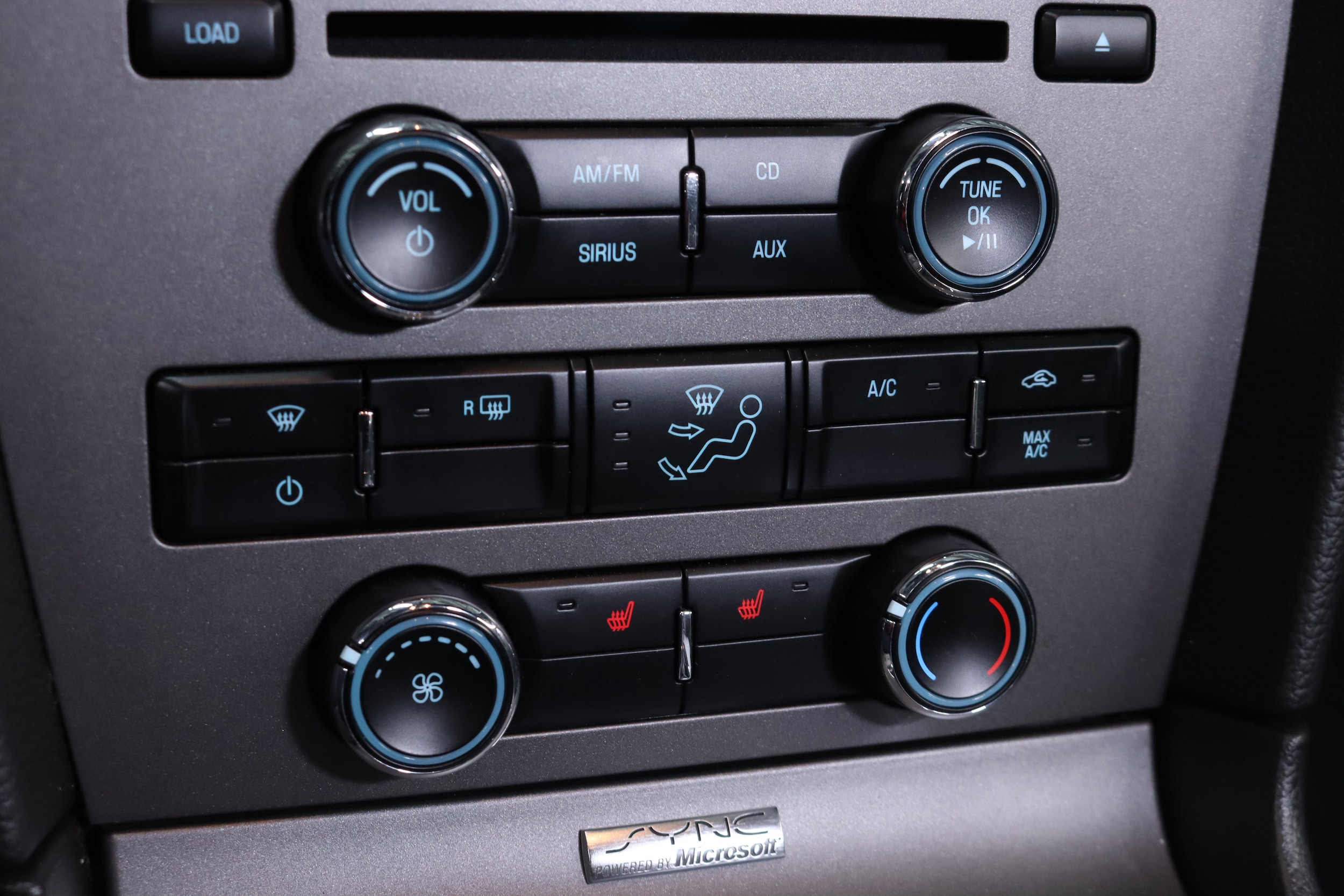 2011 Ford Mustang 14