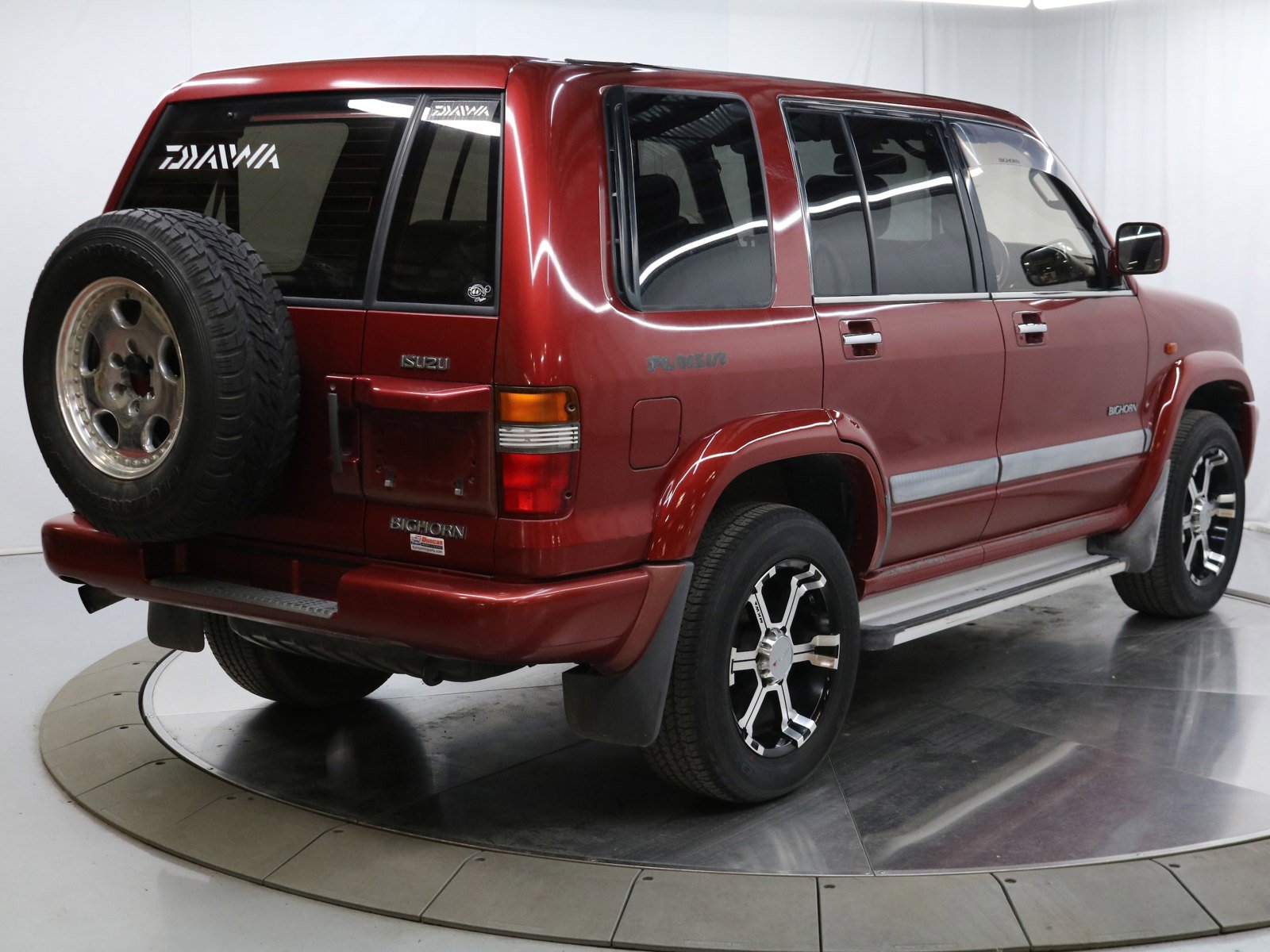 1998 Isuzu Bighorn 9