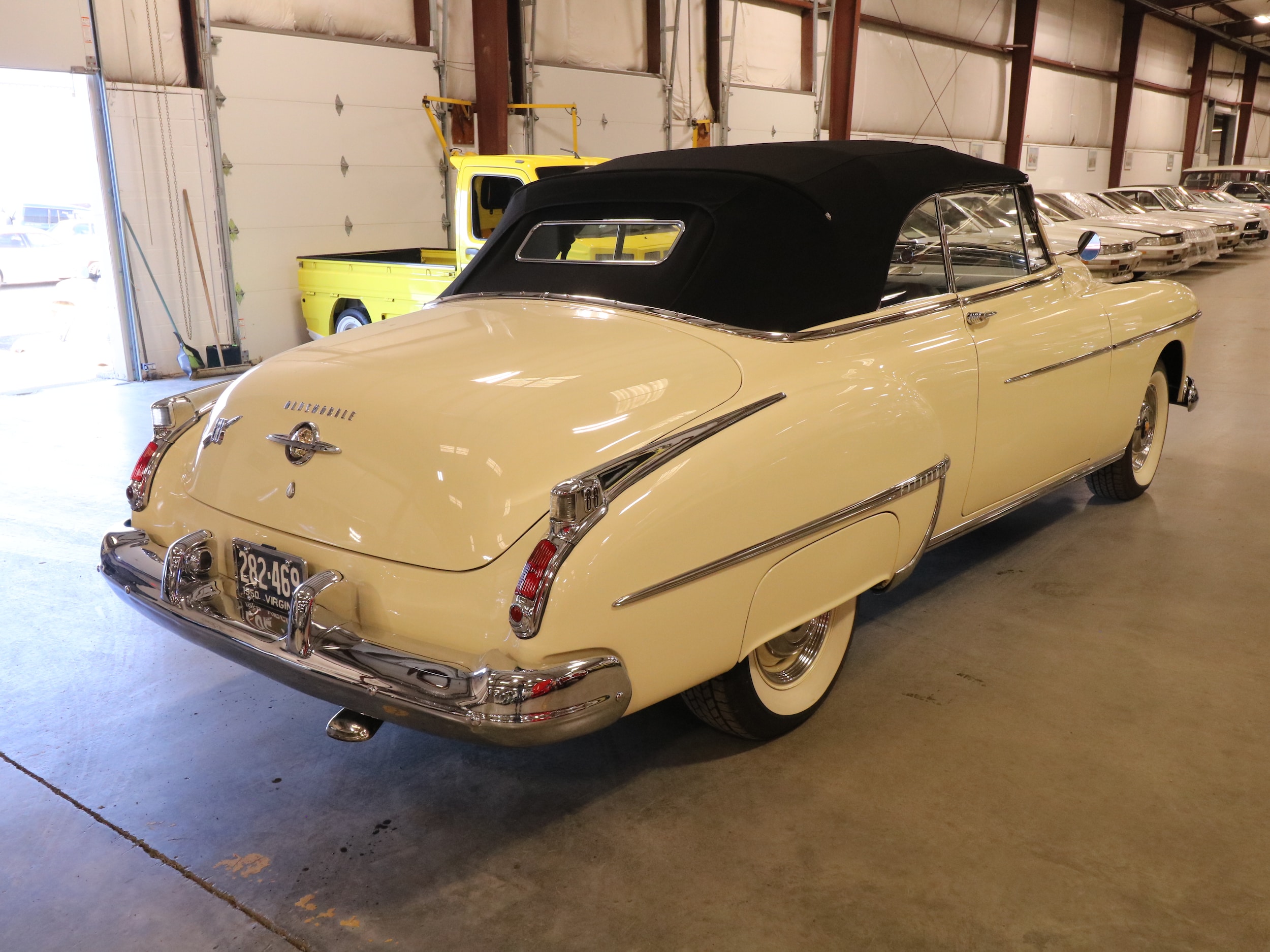 1950 Oldsmobile Rocket 88 7