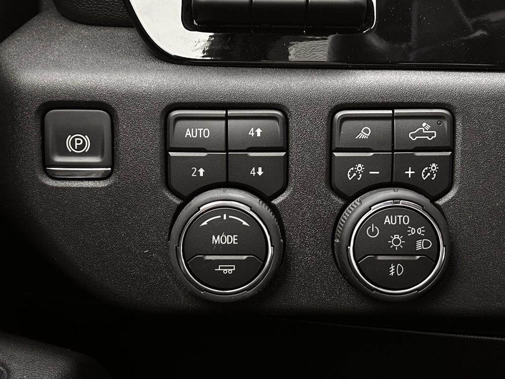 2025 Chevrolet Silverado 1500 High Country - Photo 26
