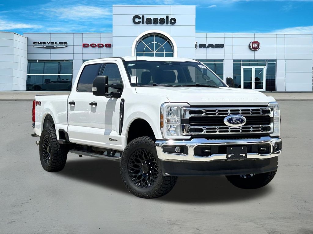 2025 Ford F-250 XLT 4x4 Crew Cab 6-3/4' Box's photo