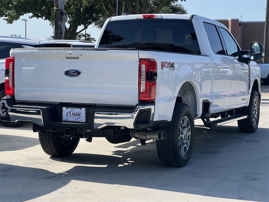 2025 Ford F-250 Lariat photo 4