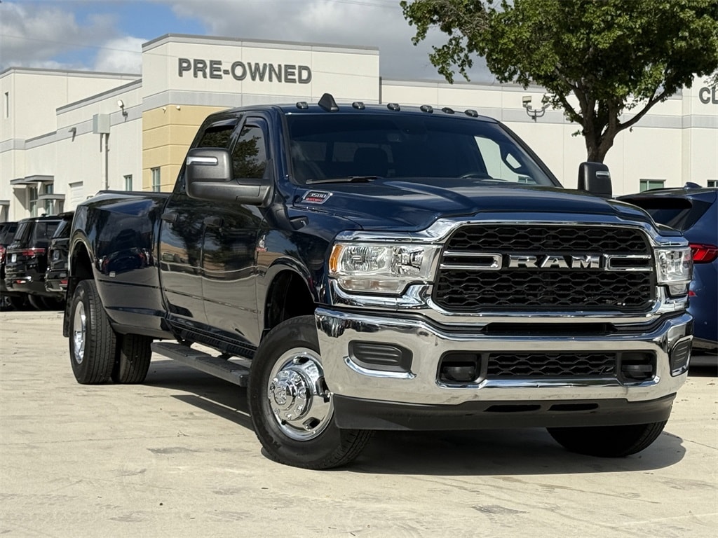 2024 RAM Ram 3500 Pickup Tradesman's photo