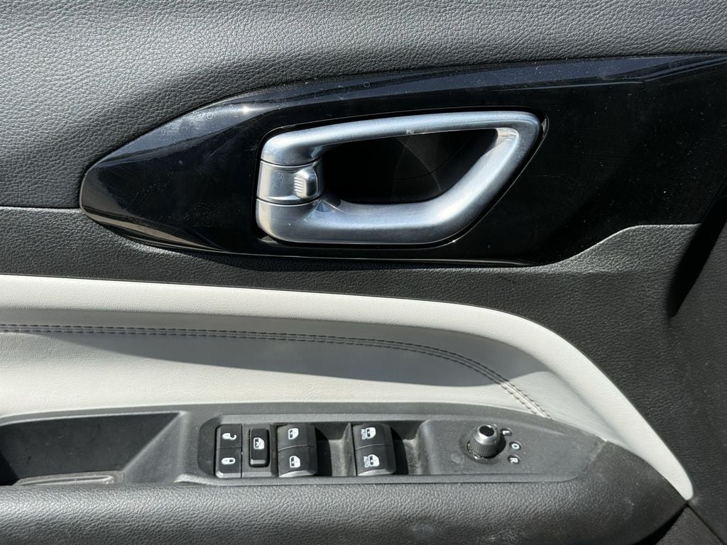 2025 Jeep Compass Limited - Photo 22