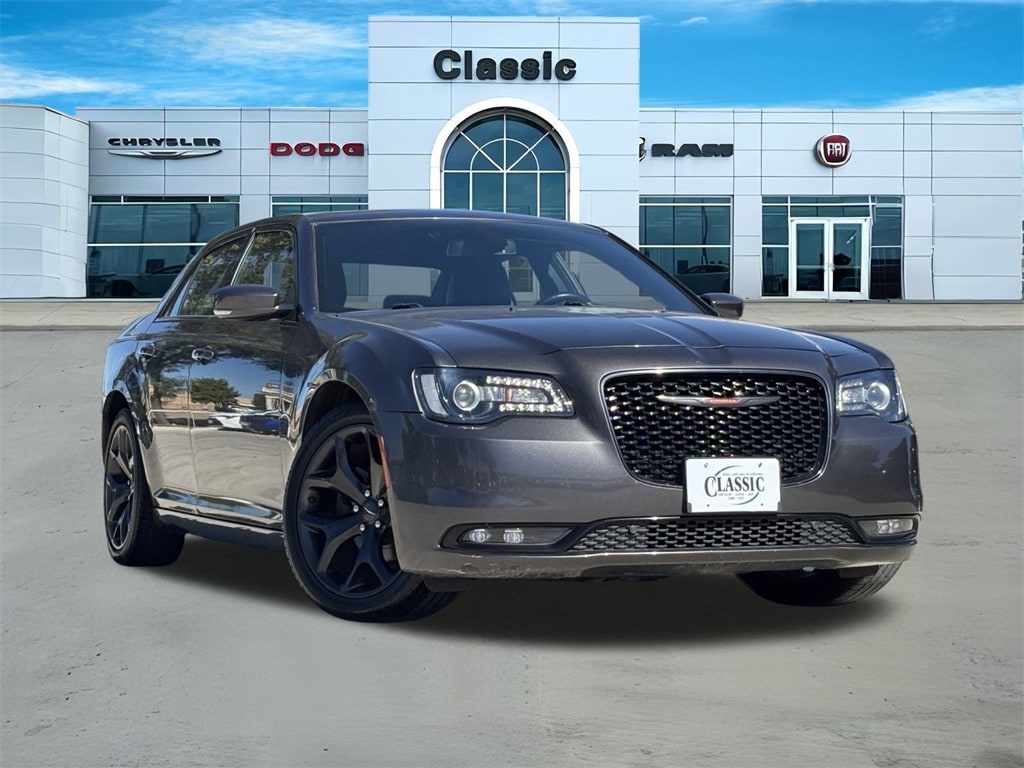 2021 Chrysler 300 S