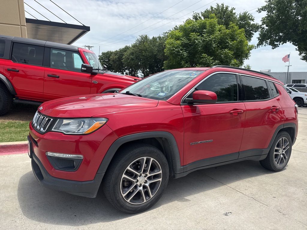 2019 Jeep Compass Sun & Wheel's photo