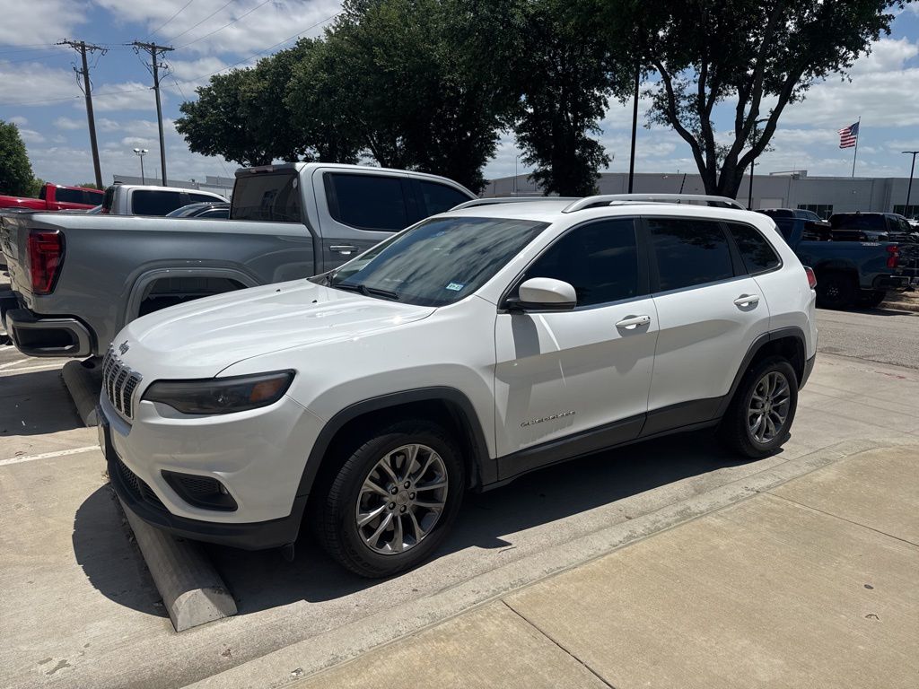2019 Jeep Cherokee Latitude Plus's photo