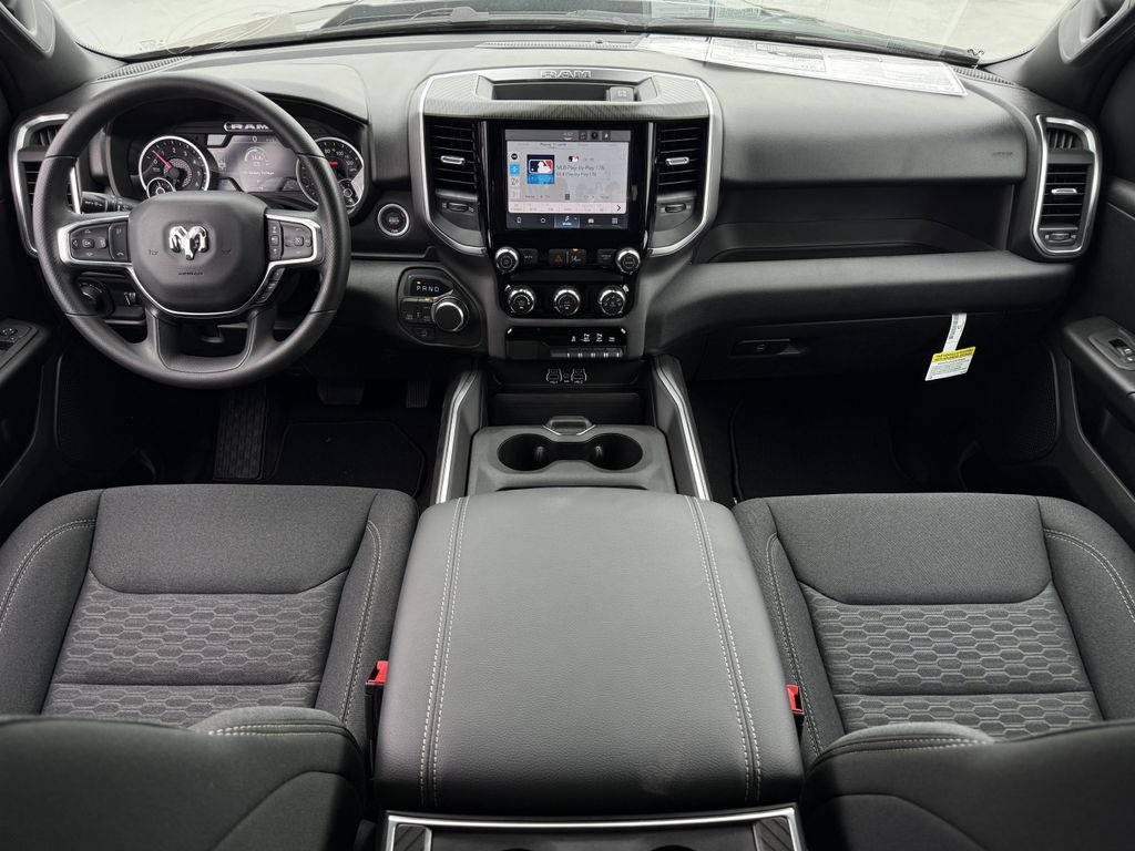 2026 RAM 1500 Express - Photo 11