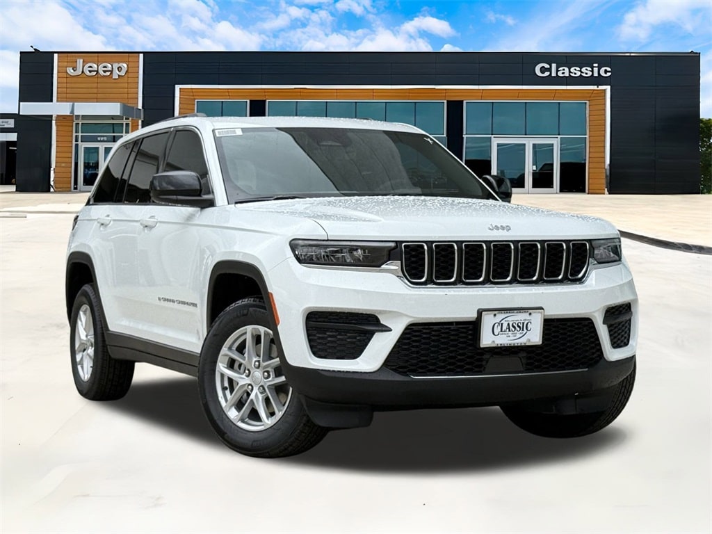 New 2025 Jeep Grand Cherokee Laredo X Sport Utility