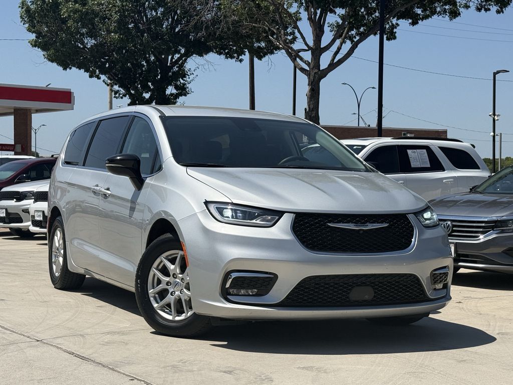 2024 Chrysler Pacifica